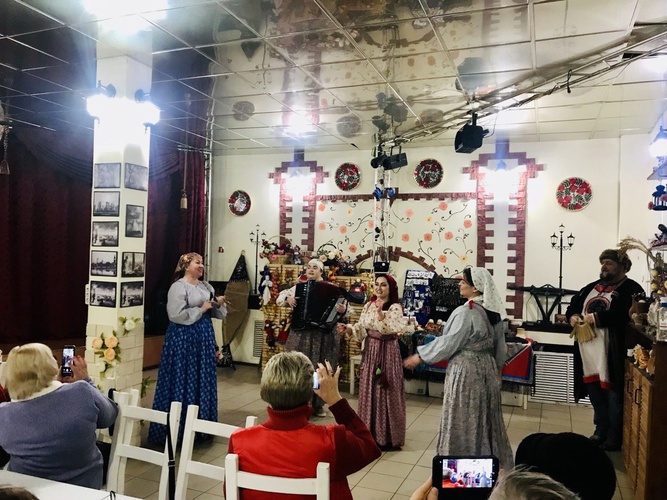 Делегация из Можайска посетила «Русский музей обрядов и быта» в Романцево