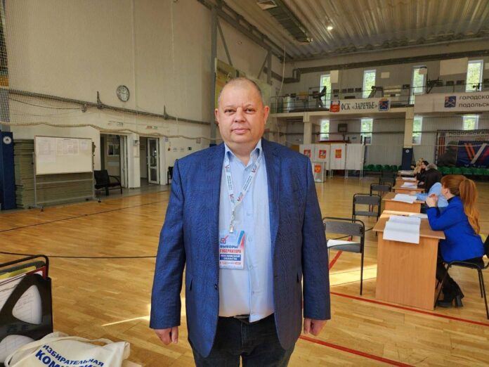 В Подольске впервые голосующим на выборах вручают памятные презенты