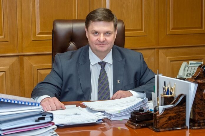 Председатель Совета депутатов Николай Игоревич Пестов прекратил вести аккаунты в Instagram и Facebook