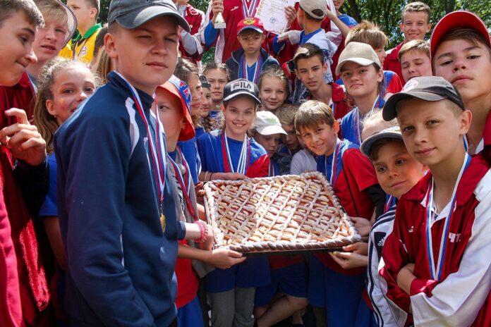 С целью поддержки граждан, эвакуированных из ЛДНР, некоммерческая организация фонд развития культуры «Во Благо»...