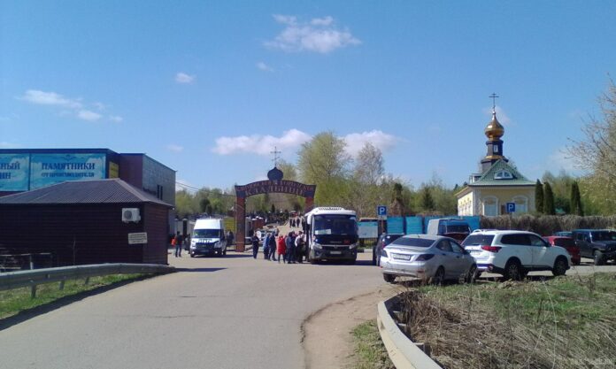 К дням массового посещения в конце апреля – июне кладбища готовы