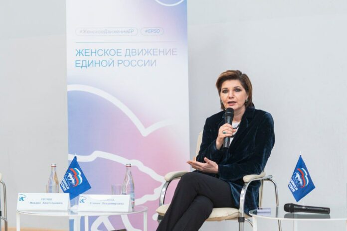 Более 80 женщин из Подмосковья собрались на встрече с Ксенией Мишоновой