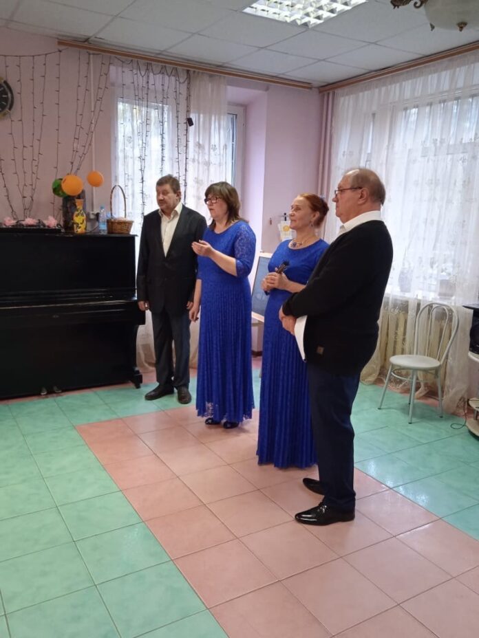 Ансамбль «Подолье» выступил с концертом в оздоровительном центре «Надежда»