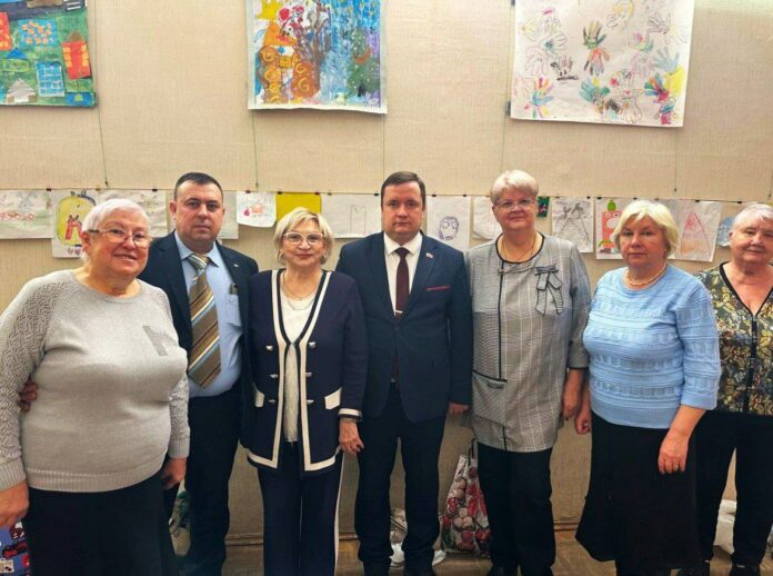 Однопартийцы поздравили с приближающимися праздниками первичную организацию Всероссийского общества инвалидов