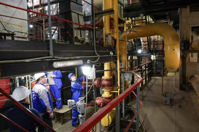 В период новогодних каникул специалисты ежедневно мониторят качество работы источников теплоснабжения Подольска