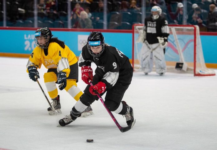 Глава муниципалитета Николай Пестов поздравил подольских спортсменов с успешным выступлением на зимних Олимпийских юношеских...