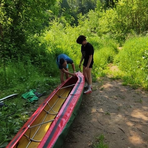 Юные спасатели сплавились на байдарках по рекам Подольска