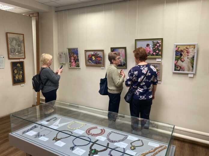 В выставочном зале открыли экспозицию