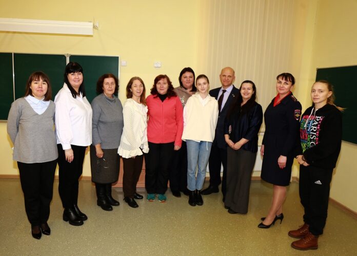 В Московской области автоинспекторы и педагоги обсуждают дальнейшее развитие движения ЮИД