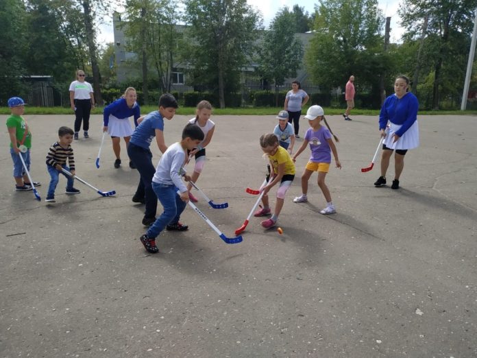 Спортивный праздник «В здоровом теле – здоровый дух» состоялся в ДК «Металлург»