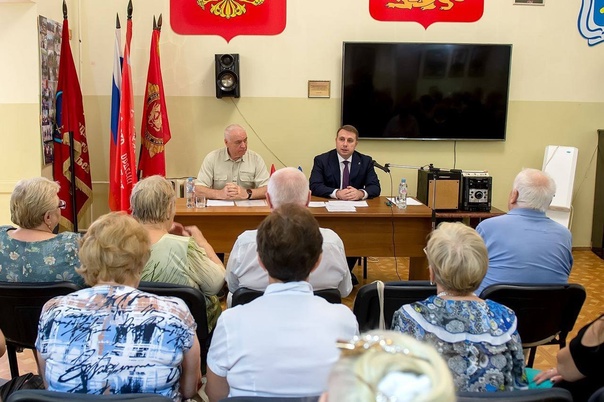 Дмитрий Жариков посетил Подольскую общественную организацию ветеранов (пенсионеров), инвалидов войны, труда, Вооружённых Сил и...