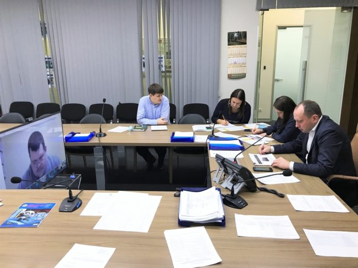 В минстрое провели селекторное совещание по вопросу расселения жителей из аварийного жилья