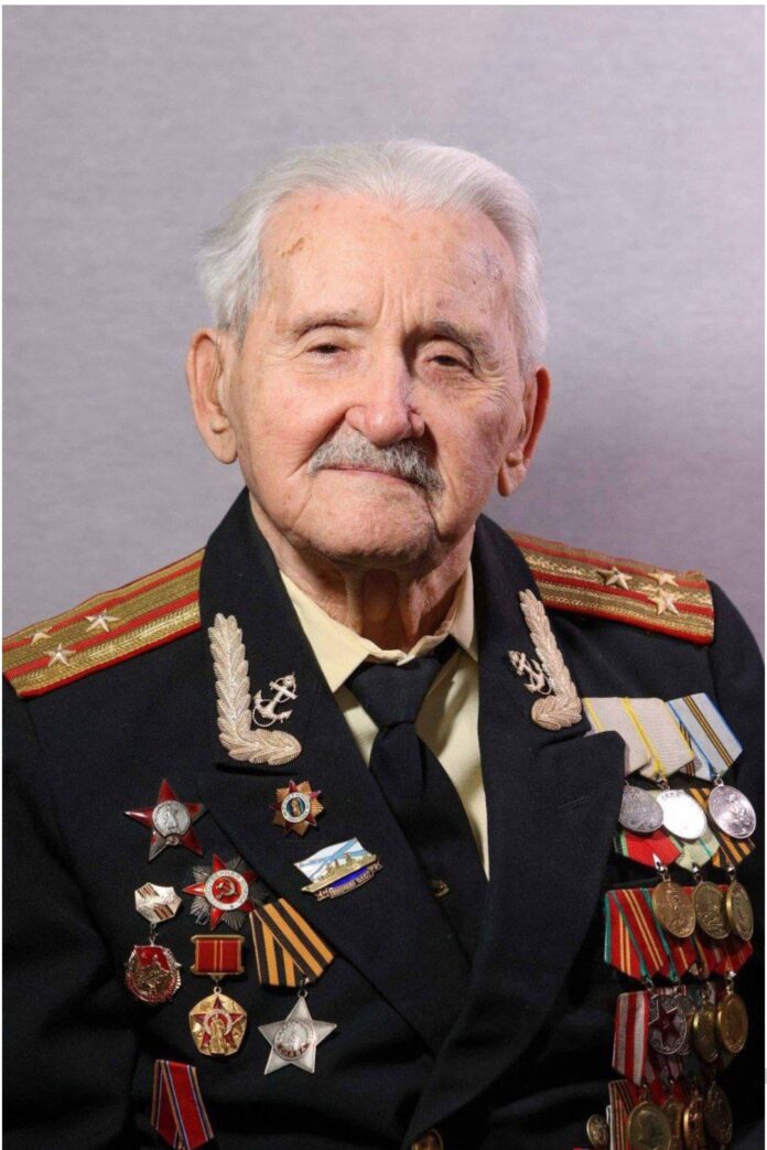 Со столетним юбилеем поздравили ветерана войны