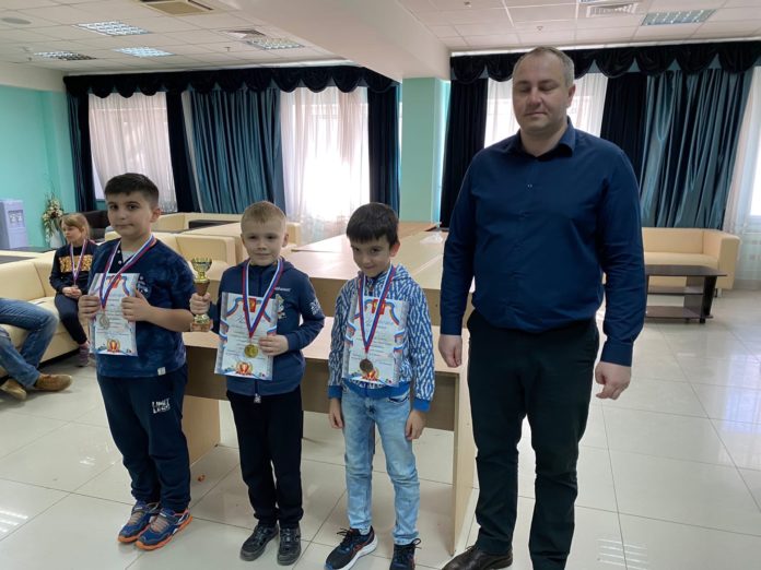 Турнир по быстрым шахматам прошел в СК «Труд»