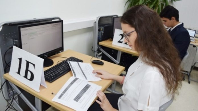 Новый формат ЕГЭ по информатике и ИКТ апробировали одиннадцатиклассники Подольска