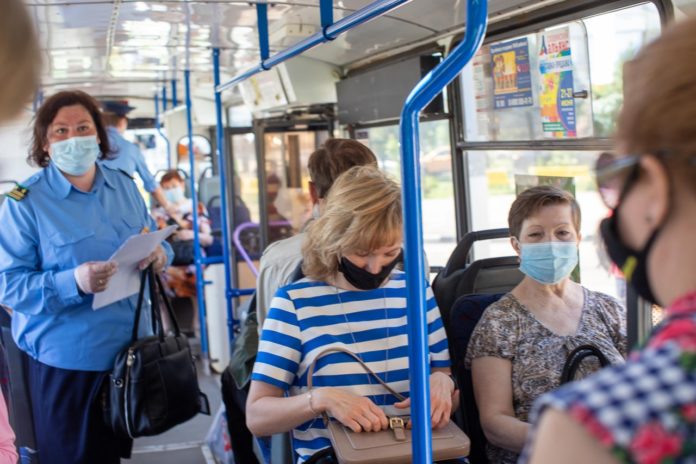 В Подольске провели очередной рейд по проверке соблюдения масочного режима на общественном транспорте