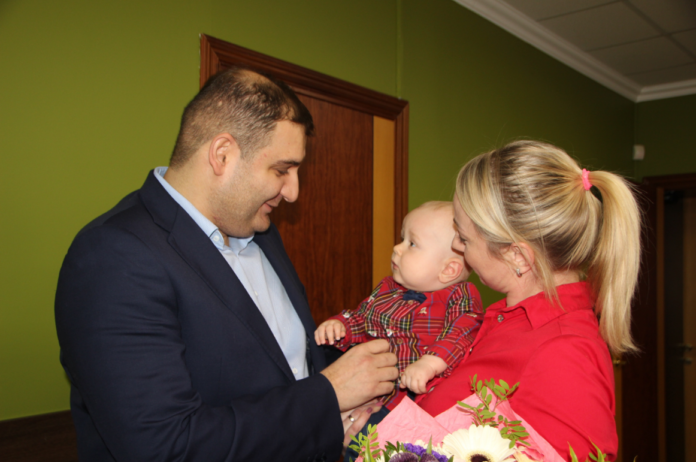 Начальник УМВД России по г.о. Подольск поздравили сотрудниц полиции с Днем Матери