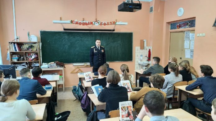 Мероприятие, направленное на противодействие наркотикам и терроризму, прошло в школе № 3