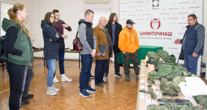 Участники Молодежной недели познакомились с работой Государственного демонстрационно-испытательного центра Подольского ЦНИИТОЧМАШ