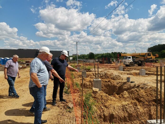 Депутат Совета депутатов горокруга Подольск посетил строительную площадку ООО «АПК Русский рыбный мир»