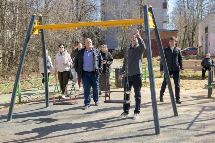 Обход Высотного микрорайона провел первый замглавы Подольска