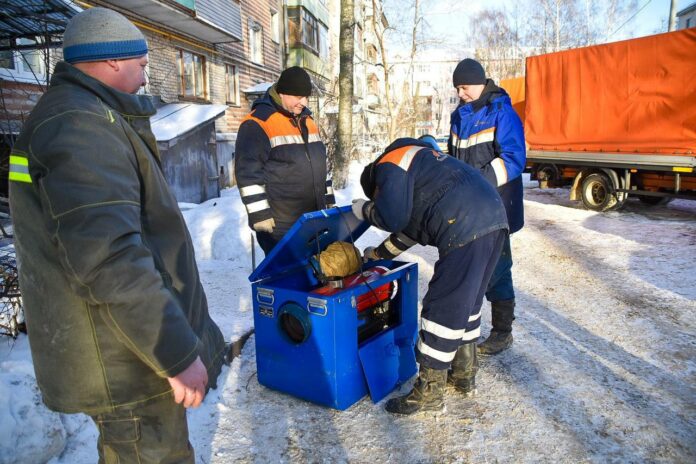 Теплоснабжение Климовска восстанавливают круглосуточно