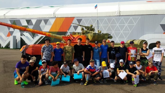 Юнармейцы Большого Подольска отправились на смену в лагерь Настоящих Героев