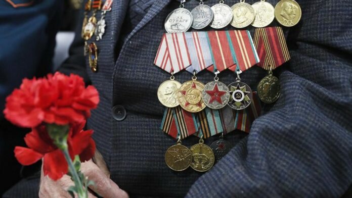 В Подольске ежегодную выплату ко Дню Победы получил 1481 ветеран