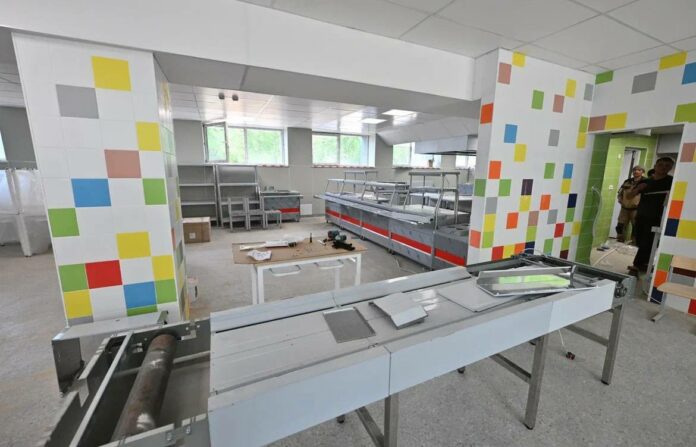 Капитальный ремонт гимназии имени Подольских курсантов завершается