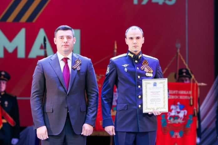 В преддверии Дня Победы в Подольске прошел праздничный концерт