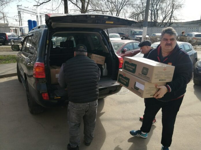 Партийцы отправили гумпомощь и куличи в зону СВО к празднику Светлой Пасхи