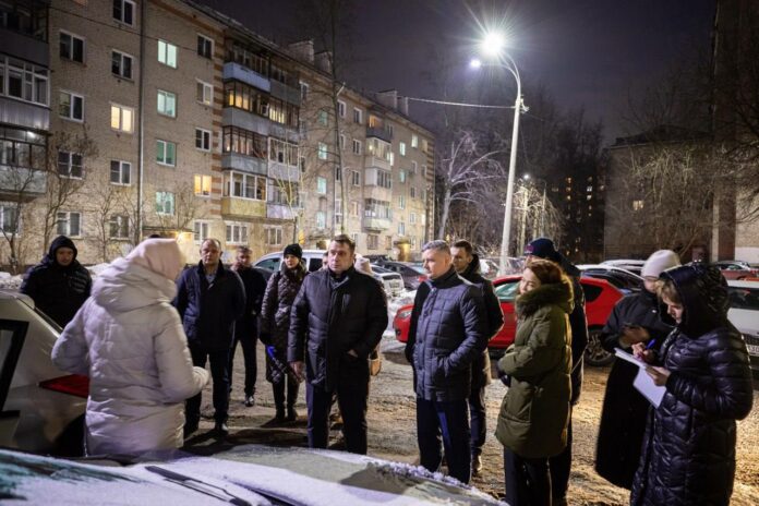 Глава Подольска Дмитрий Жариков проинспектировал содержание дворов в Климовске