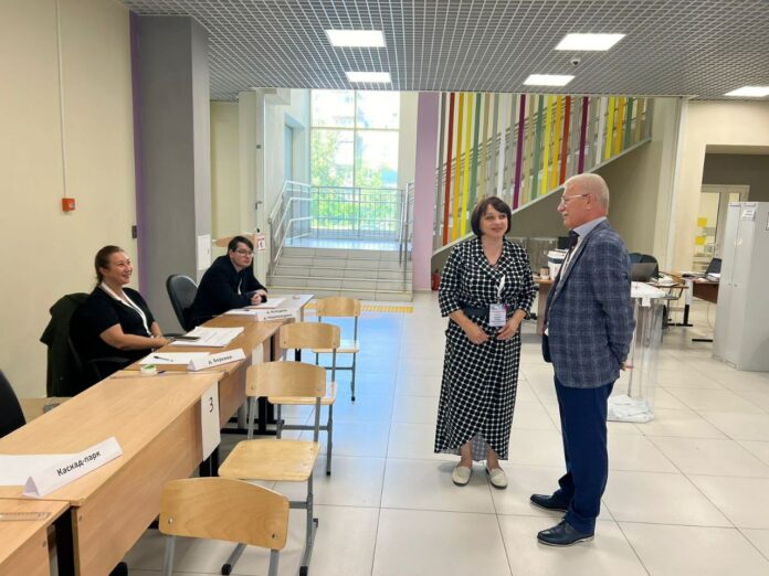 Депутат Московской областной думы Павел Максимович провел мониторинг избирательных участков горокруга Подольск