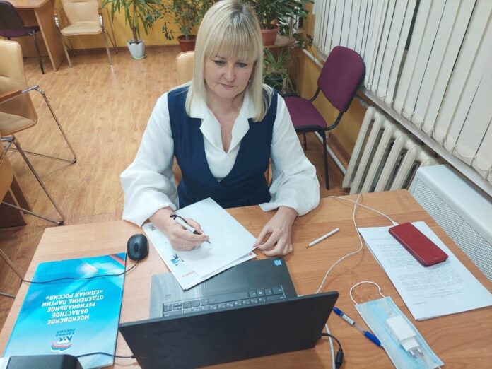 Наталья Квашенникова провела zoom конференцию с выпускниками и студентами