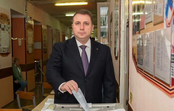 Дмитрий Жариков один из первых принял участие в голосовании на выборах Губернатора Московской области