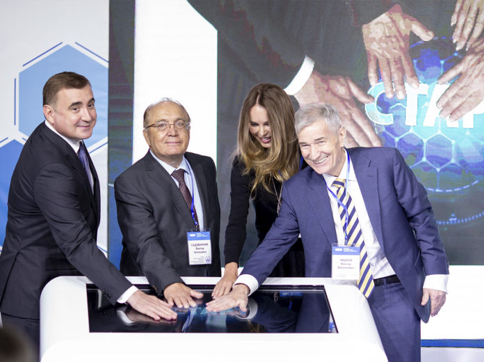 Представители подольской компании АО НПО «Унихимтек» приняли участие в открытии промышленного комплекса «Тензограф»