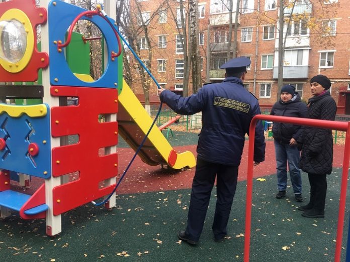 Внештатные инспектора Госадмтехнадзора в Подольске привели в порядок более 180 объектов