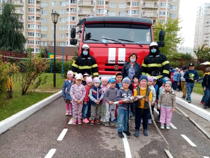 Уроки безопасности жизнедеятельности провели в детских учреждениях Большого Подольска