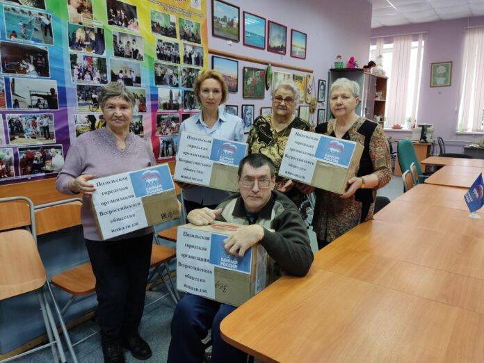 Сбор тёплых вещей для участников СВО организовали в Подольске.