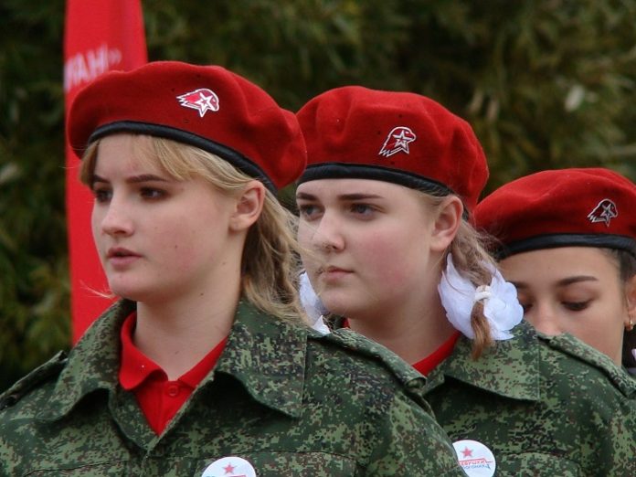 Команда из Большого Подольска заняла первое место в областной военно-патриотической игре «Девушки в Погонах»