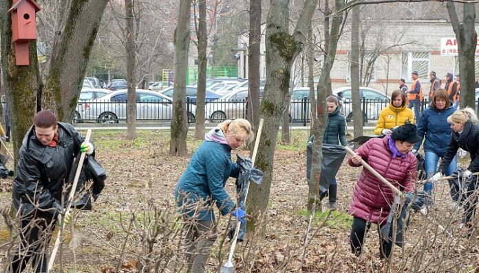 Жителей многоквартирных домов Городского округа Подольск приглашают к участию в субботнике во всех дворах...