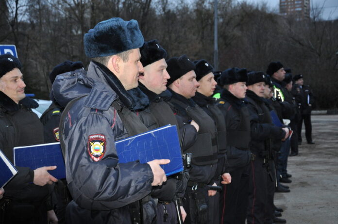 Председатель Общественного совета при УМВД России по г.о. Подольск принял участие в инструктаже нарядов...