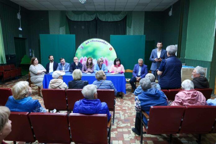 В ДК «Плещеево» в Подольске прошла выездная администрация по вопросам здравоохранения