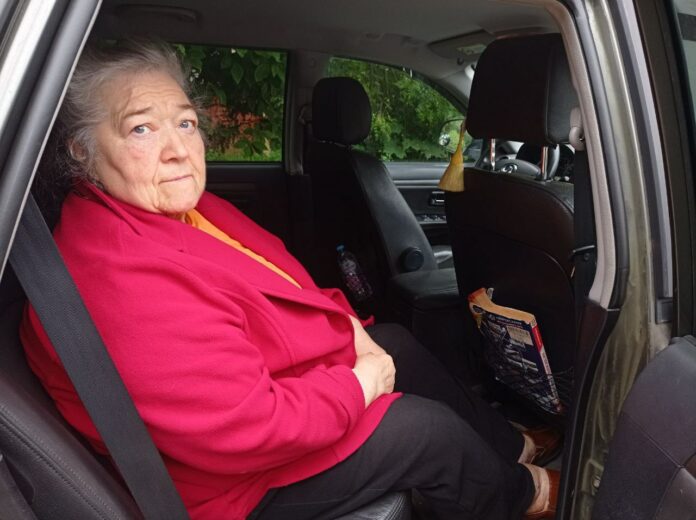 Депутат Совета депутатов Городского округа Подольск оказал адресную волонтерскую помощь инвалиду 2-й группы