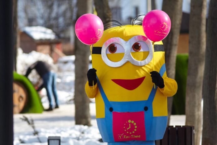 Клуб разговорного английского открылся в городском парке