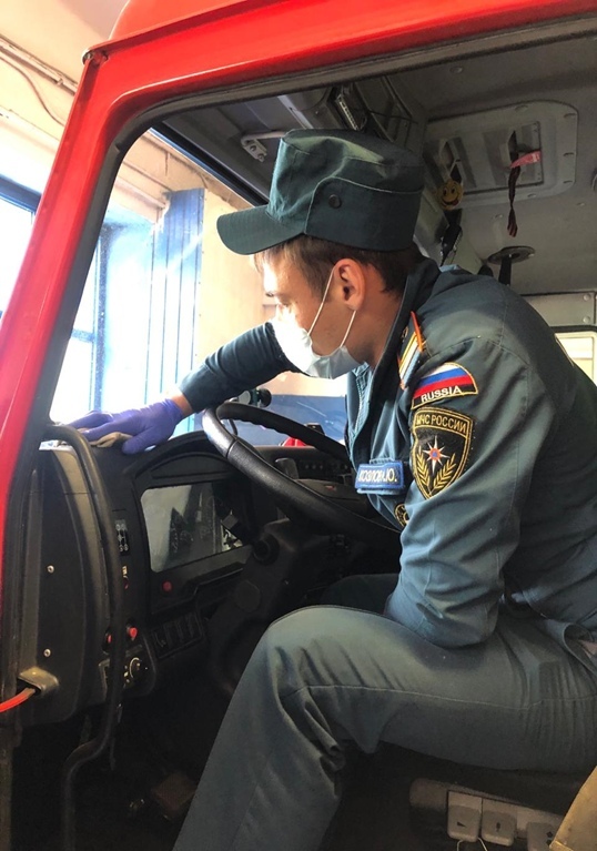 Комплекс профилактических мероприятий проводят служащие Подольского пожарно-спасательного гарнизона