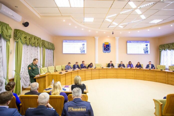 Глава Подольска Дмитрий Жариков провел 4 октября аппаратное совещание