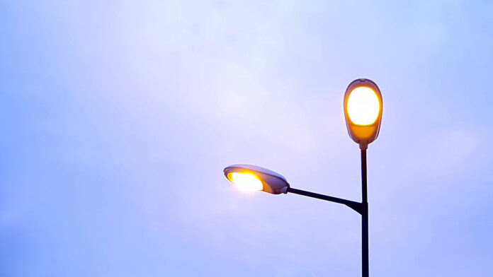 Вниманию подольчан: куда звонить по вопросам уличного освещения?