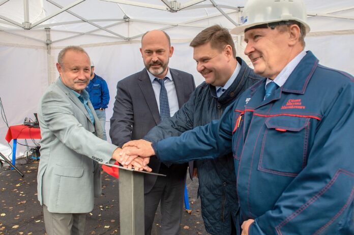 В микрорайон Климовск запустили новый канализационный напорный коллектор