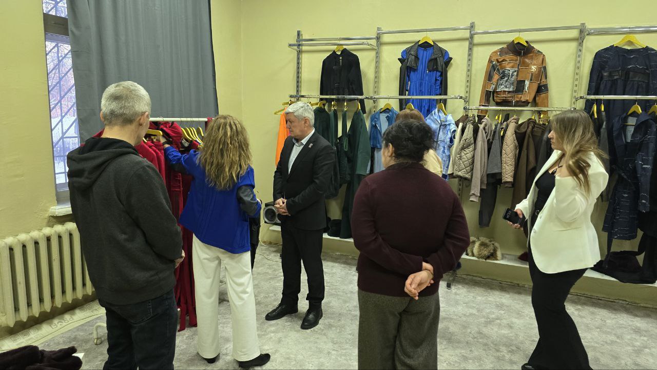 Бесплатные курсы шитья и другие меры поддержки для семей участников СВО запускаются в Подольске